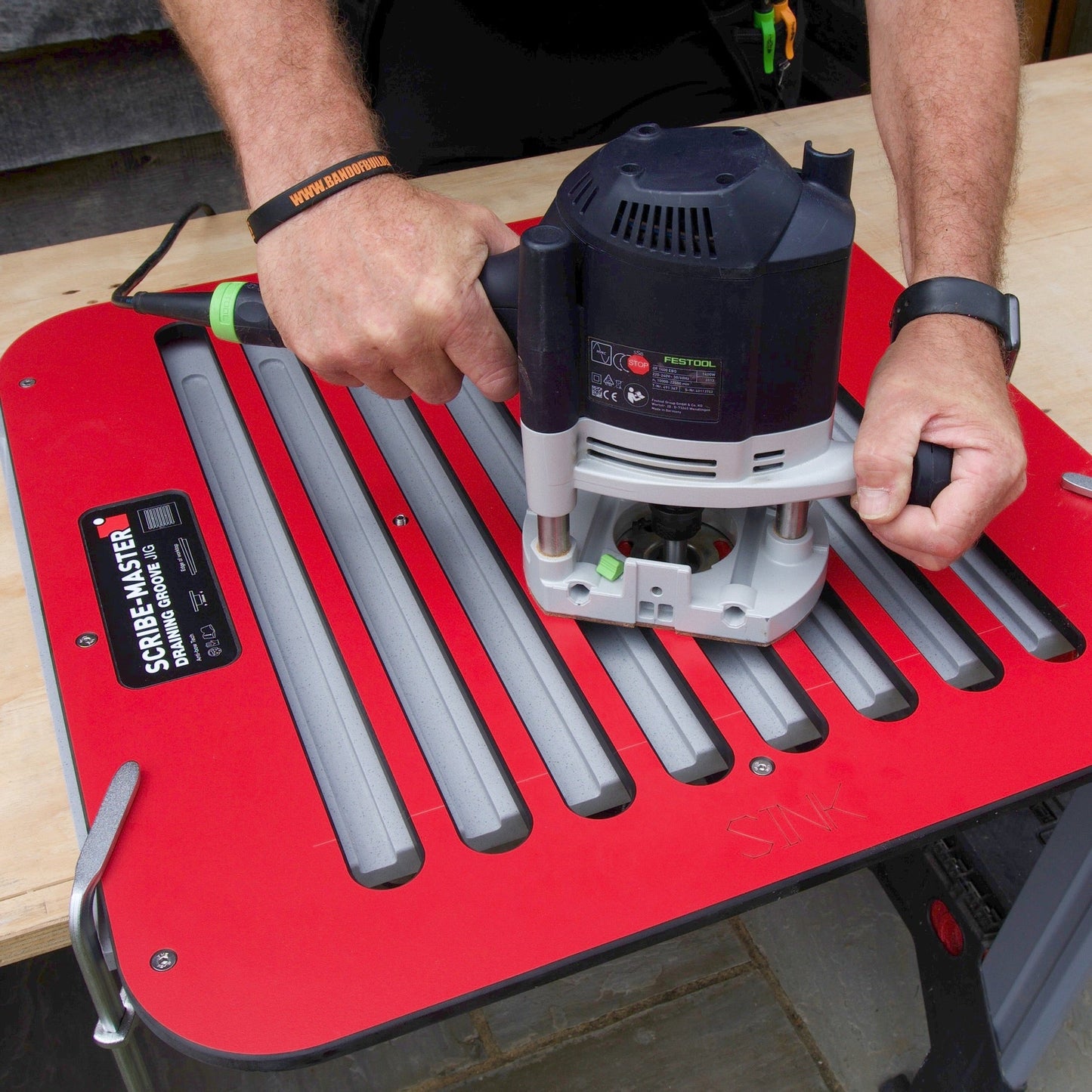 SCRIBE-MASTER - Drainer Groove Jig - Timber & Compact Laminate with Flex-Tech