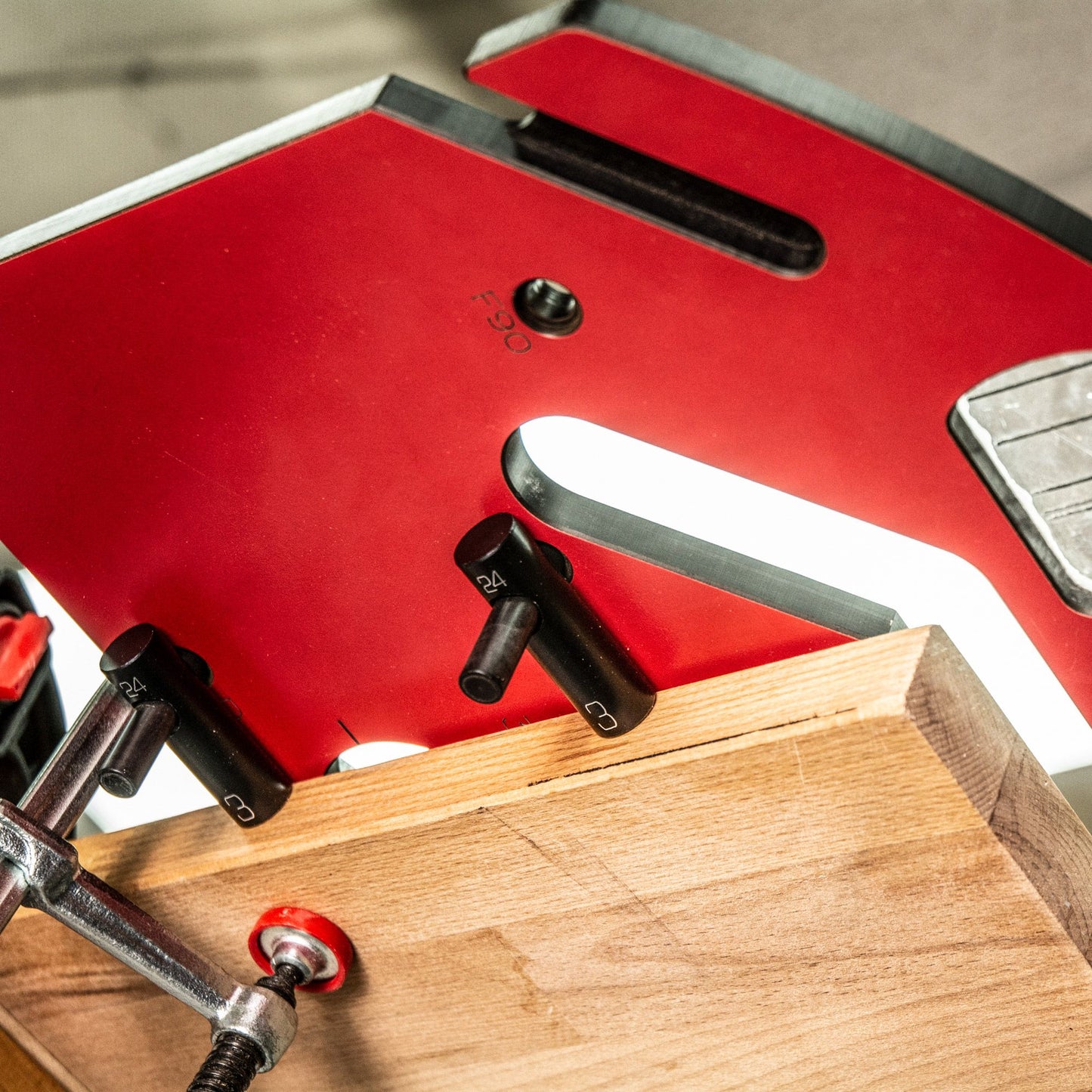 SCRIBE-MASTER - Kitchen Worktop Jig 750 Pro with Sight Line Technology Window